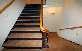 Chateau Apartments